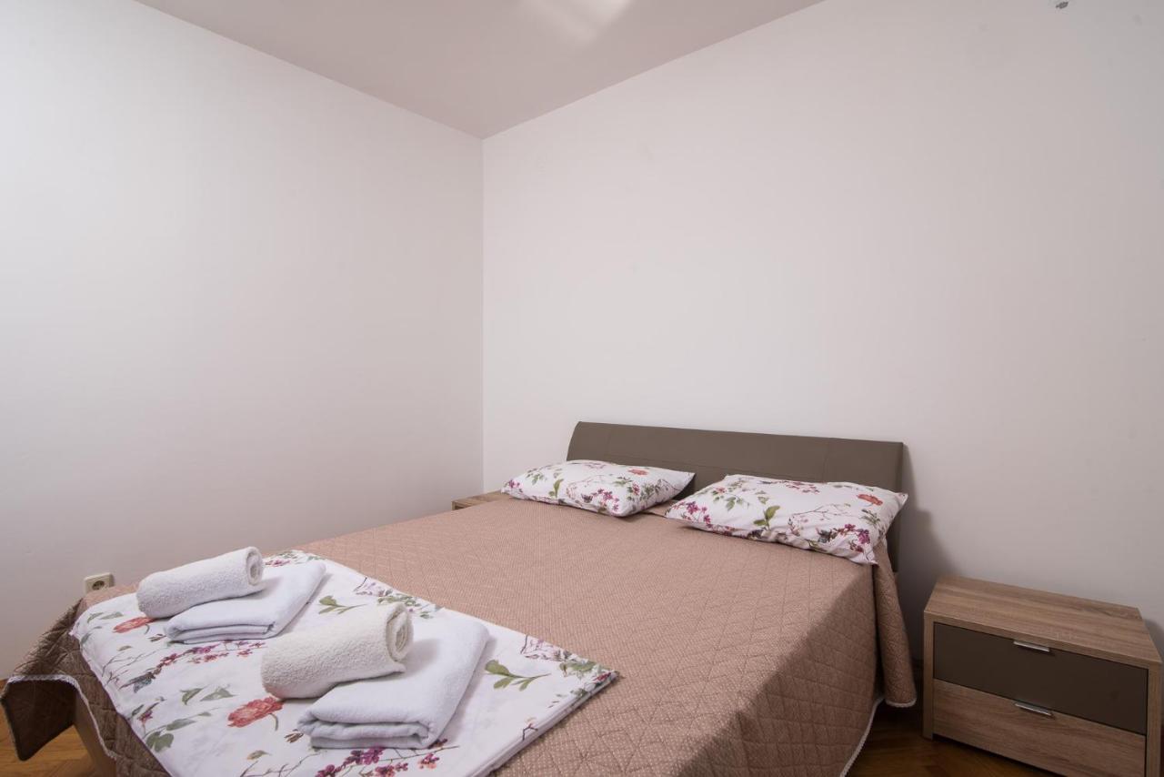 Apartman Josipa Трогир Экстерьер фото